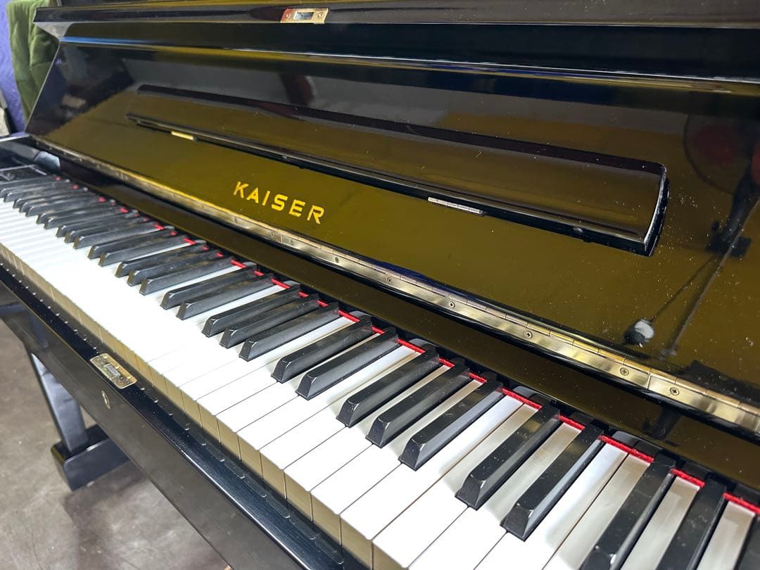 【特価セール】KAISER Model.35 アップライトピアノ
