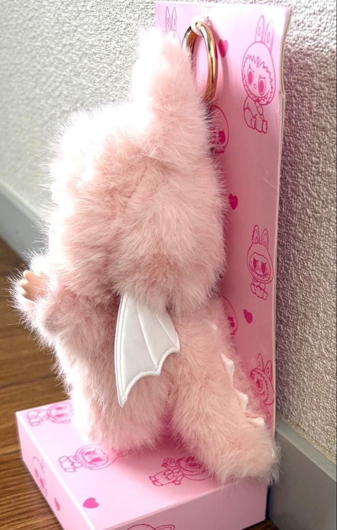 Zimomoジモモ　ピンク　ANGEL ふわふわぬいぐるみ　ホワイト羽
