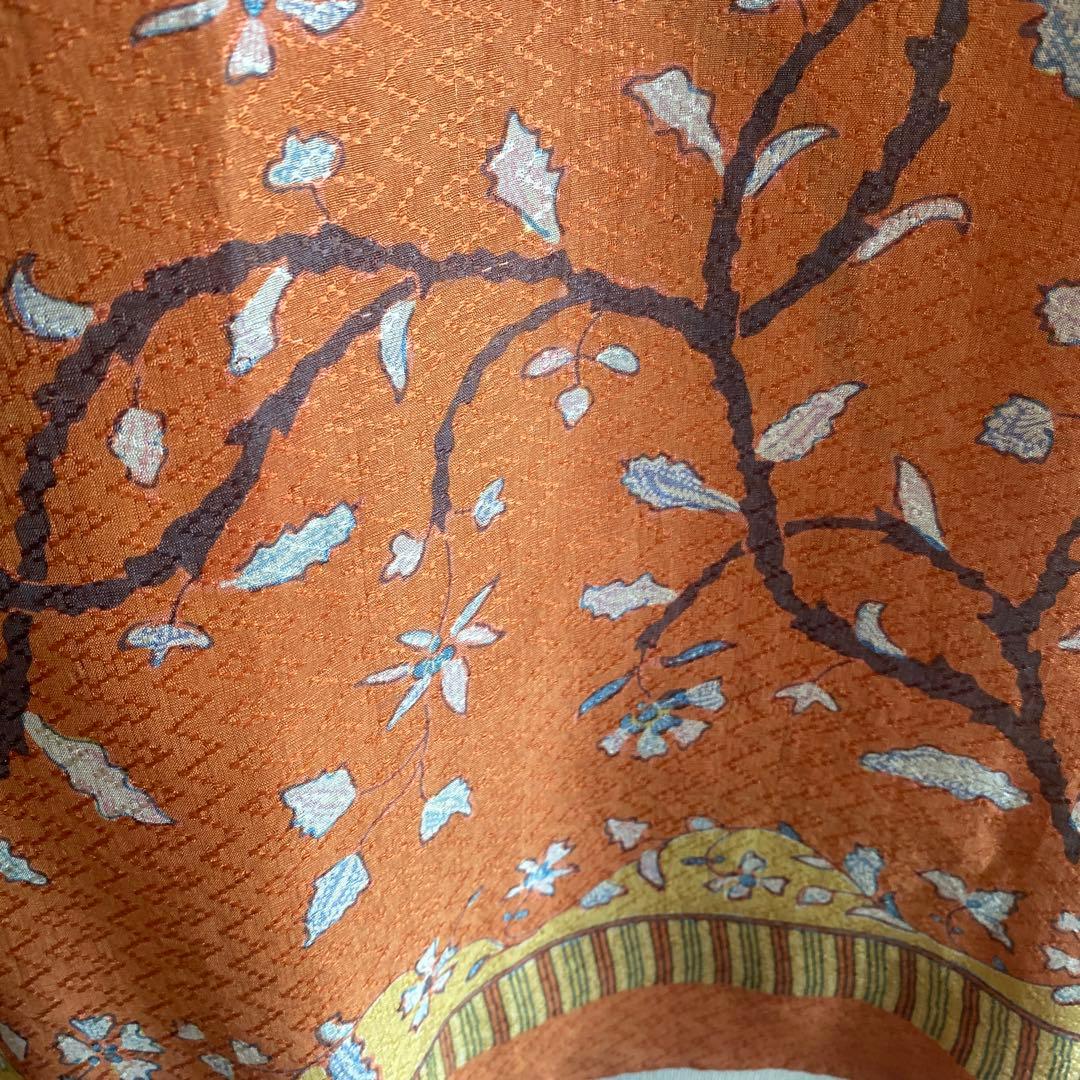 美品❣️ ビンハウス　シルクスカーフ　縦長　柔らかなオレンジに花柄　ビンテージ