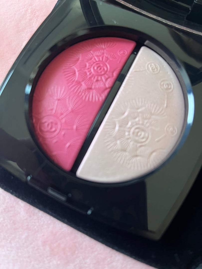 CHANEL ジャルダン イマジネール ライトアンドベリー