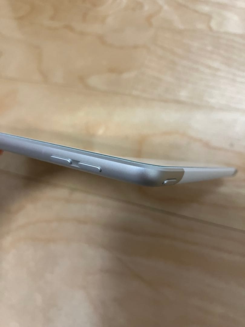使用頻度少美品Apple iPad 10.2インチ シルバー