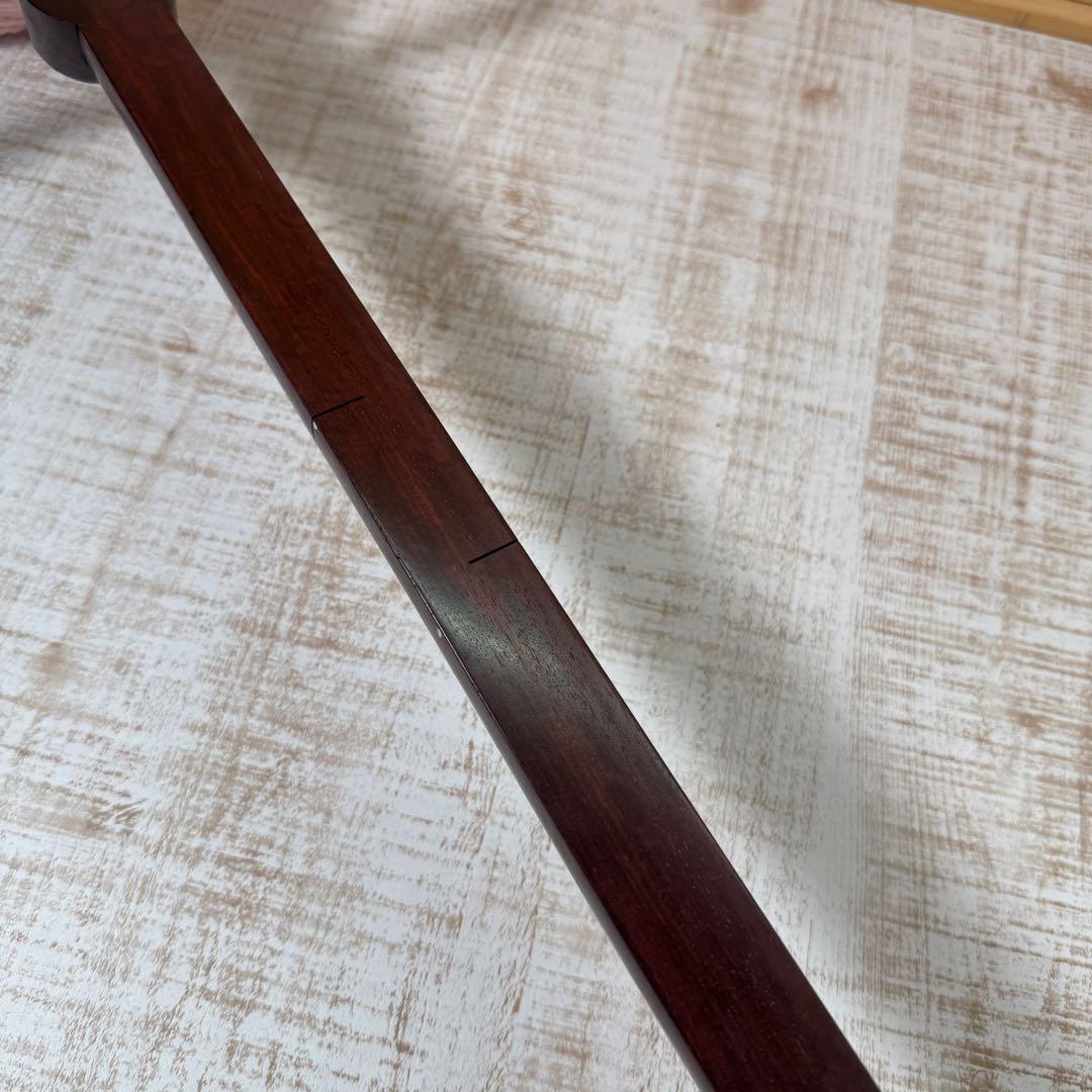 津軽三味線 中棹　紅木 高級材 ハードケース付き 琴三絃師　石村屋 天然素材駒