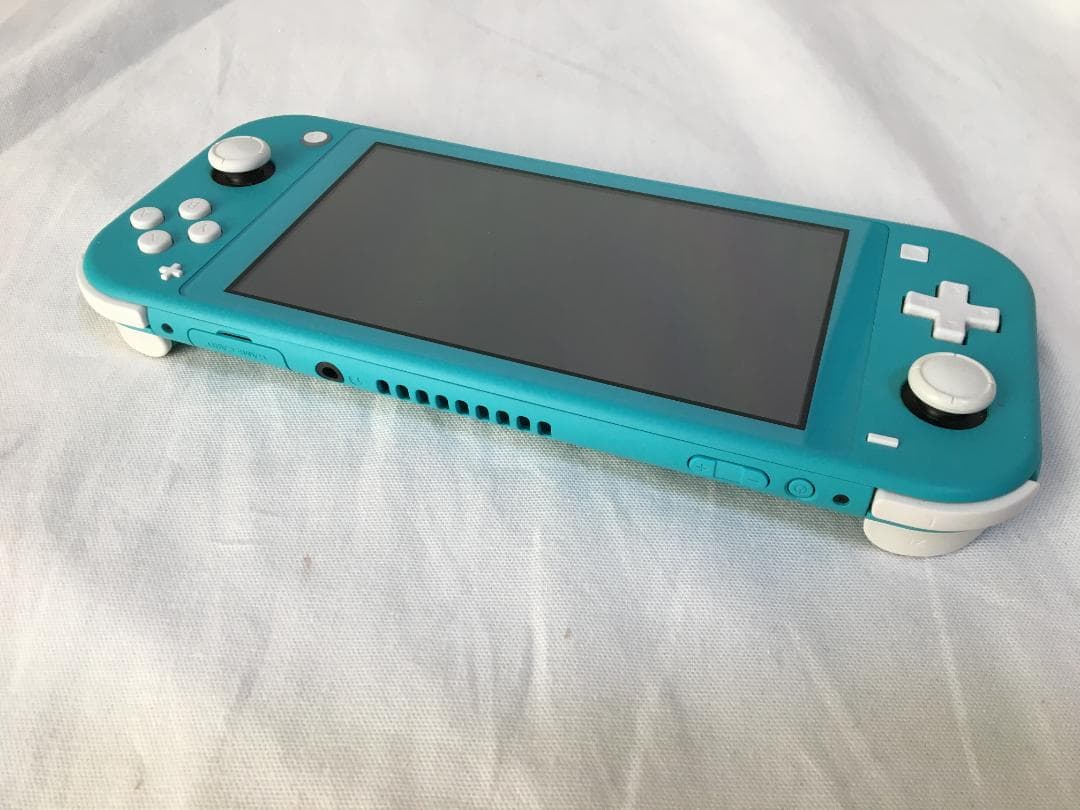 z*i様 【初期化済】Nintendo Switch Lite ソフト付 ターコ