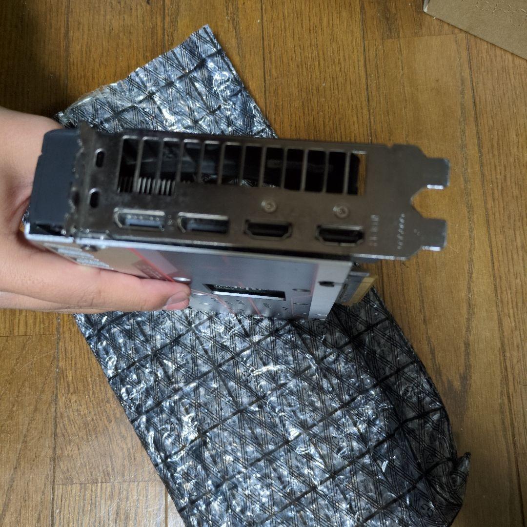 グラフィックボード・グラボ・ビデオカード AMD radeon RX570