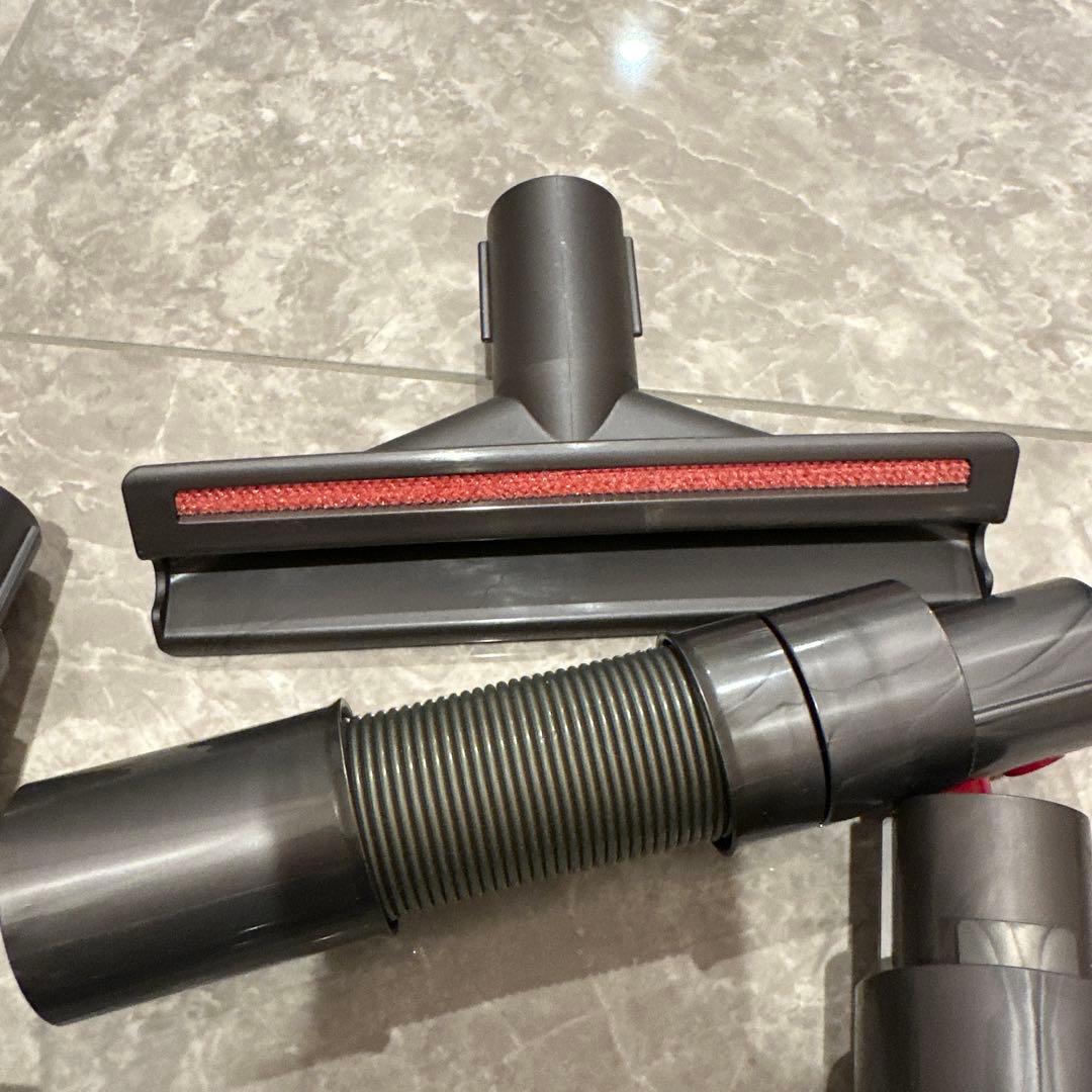 ダイソン　SV20 アタッチメント