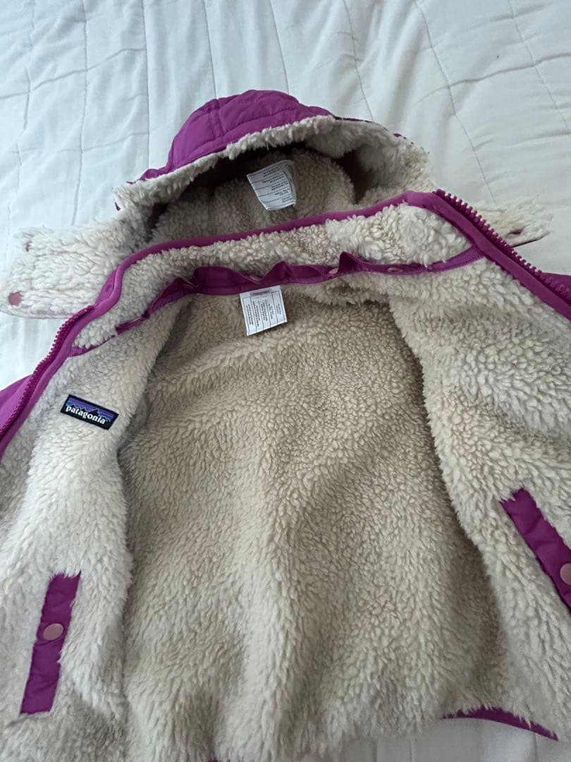 Patagonia フード付き コート　3T ベビー　アウター
