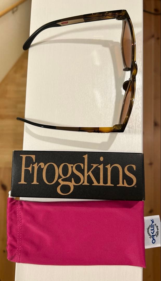 Oakley サングラス Frogskins TM Range 偏光レンズ