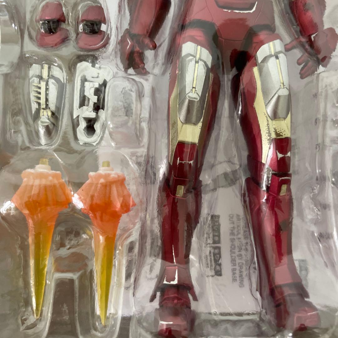 S.H.Figuartsアイアンマンマーク7 AVENGERS ASSEMBLE