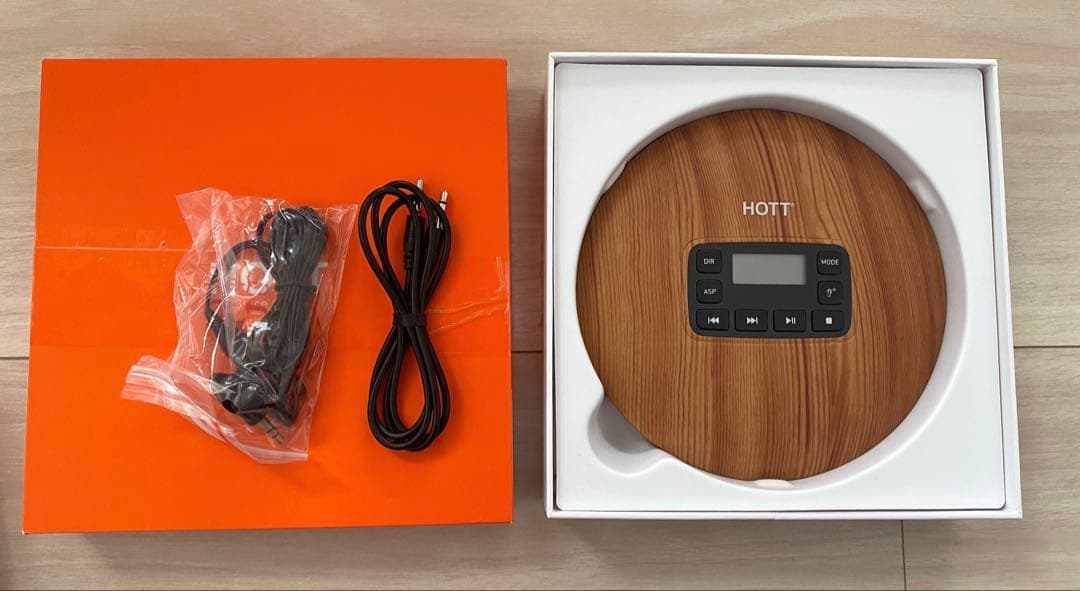 HOTT ポータブルCDプレイヤー 木目調 ライトブラウン 新品未使用 廃盤品