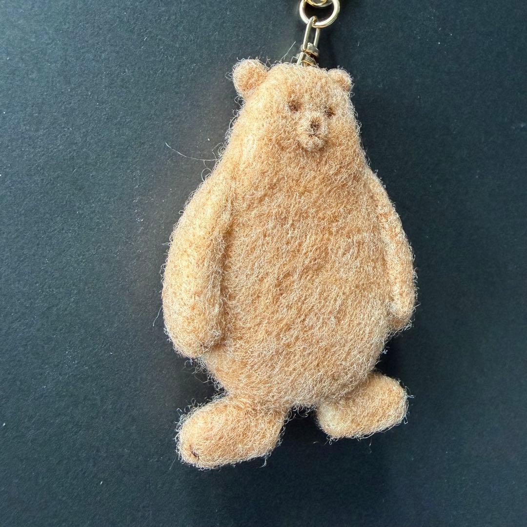 【☆Ted様☆】　羊毛フェルトキーホルダー　しろくま　ハンドメイド　くま