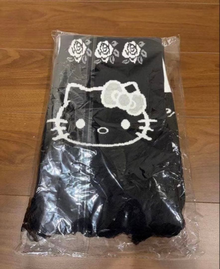 小物 PELLICULE HELLOKITTY hug knitmuffler