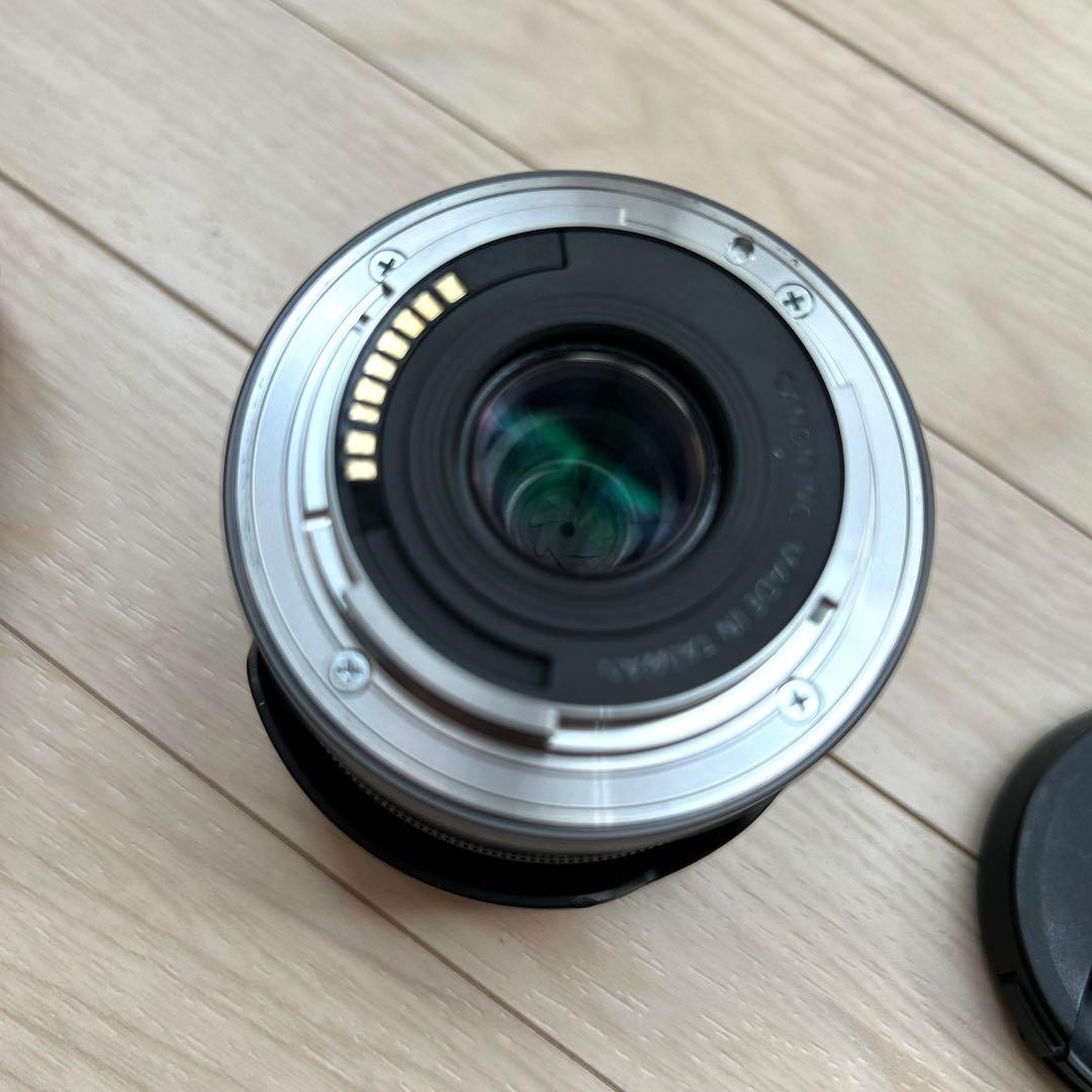 Canon EOS M レッド ミラーレス一眼カメラ レンズ付き