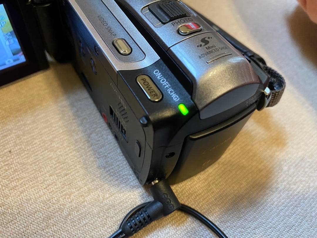 Canon iVIS HF M31 ビデオカメラ　シルバー　キャノン