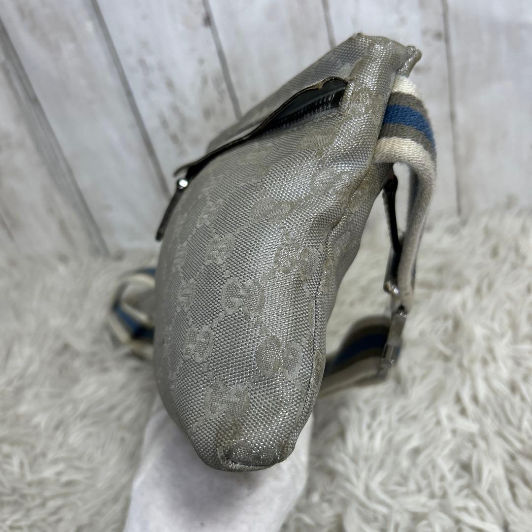 GUCCI シェリーライン　GGキャンバス ボディバッグ ウエストバッグ　銀