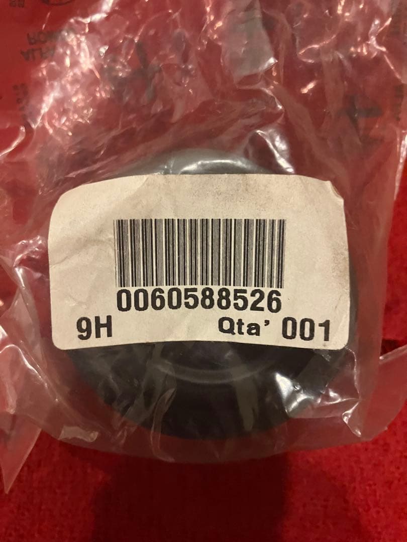 新品未使用純正ALFA ROMEO 75TS ラジエーターホースとスリーブホース
