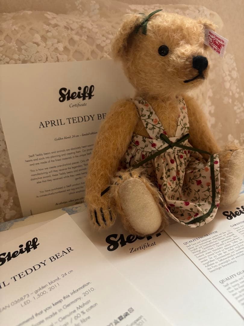 【レア】お買い得Steiff シュタイフエイプリルドレス　花柄ドレス　テディベア