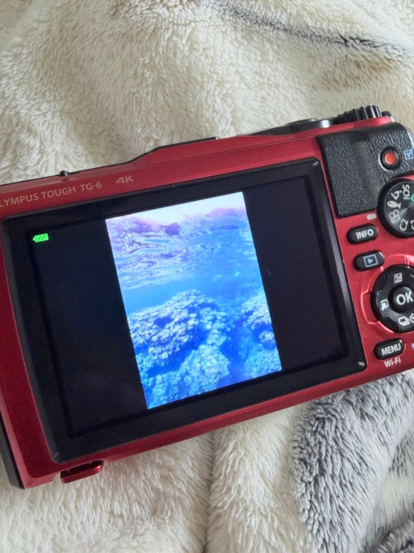 OLYMPUS Tough TG6 4K コンパクトデジタルカメラ