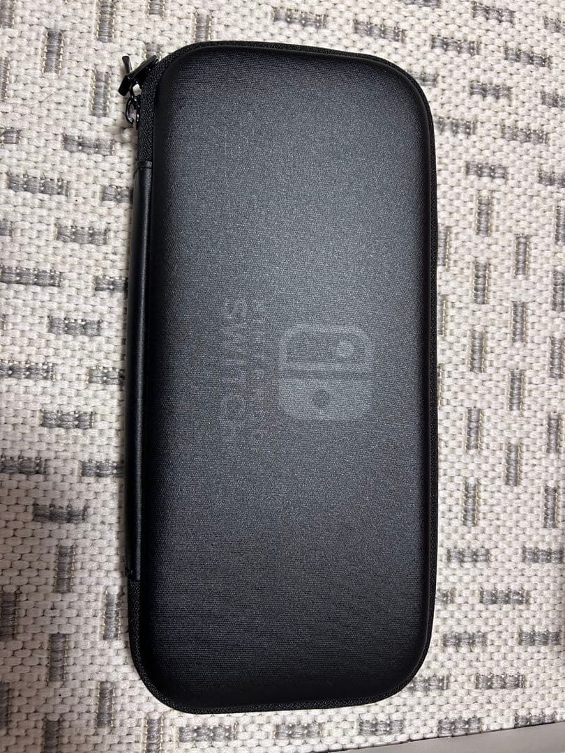 【美品】Nintendo Switch 本体 + キャリーケース+コントローラー