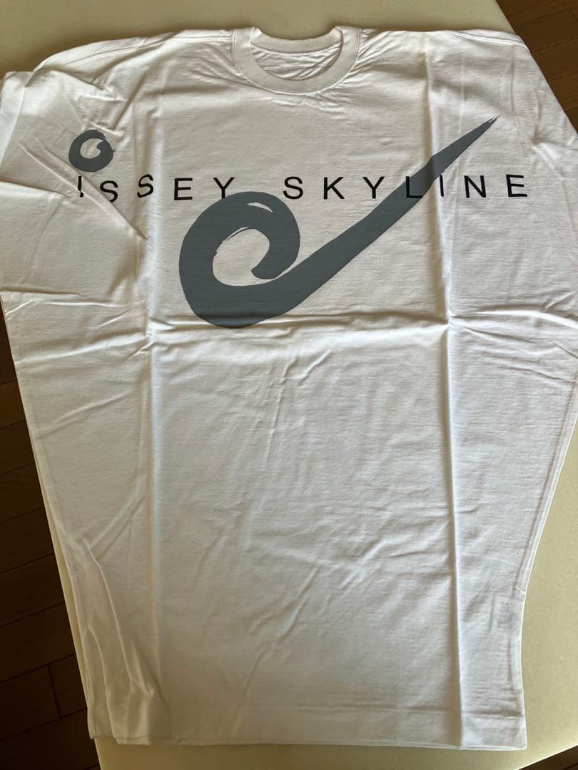 三宅一生 ISSEY MIYAKE SKYLINE コラボTシャツ　レア　希少
