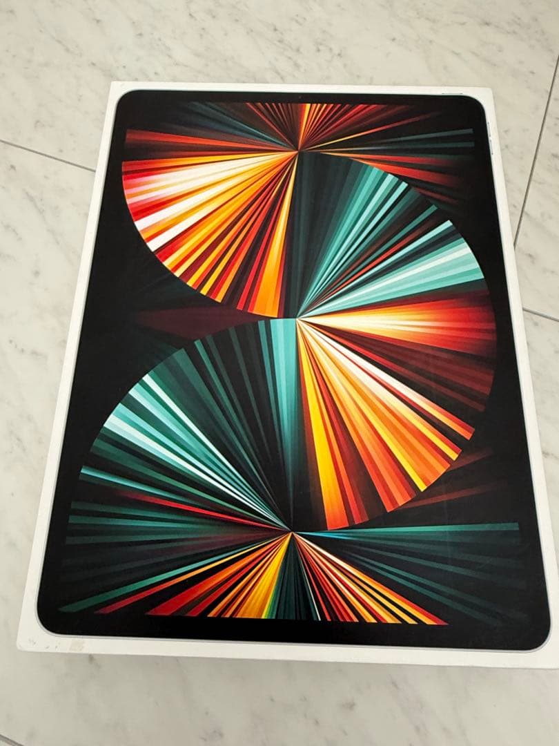 Apple iPad Pro 12.9インチ　第五世代　128GB WiFi