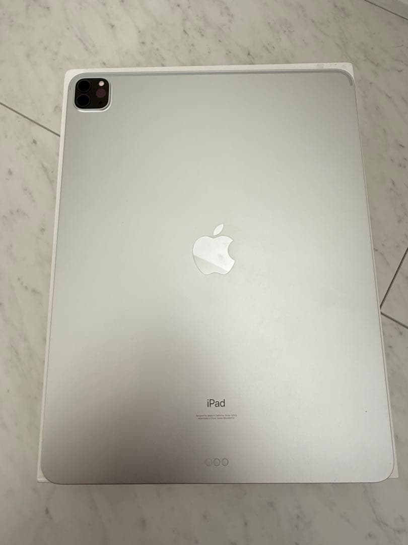Apple iPad Pro 12.9インチ　第五世代　128GB WiFi