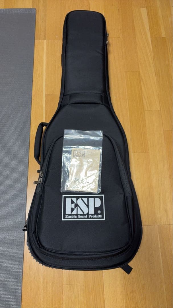 ESP E-II EC-BB Black Satin EMG搭載　ギグケース付き