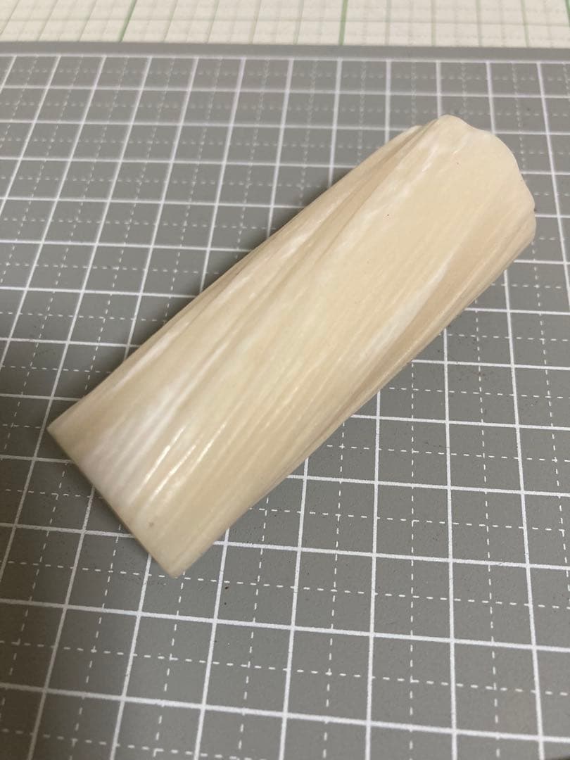 骨製　根付　置物