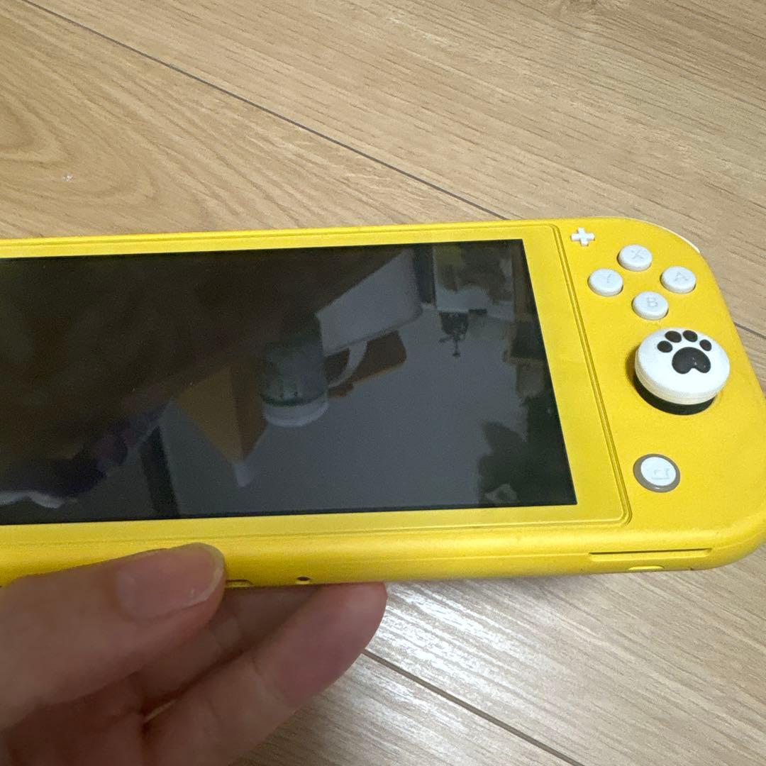 箱付き　Nintendo Switch Lite イエロー 本体