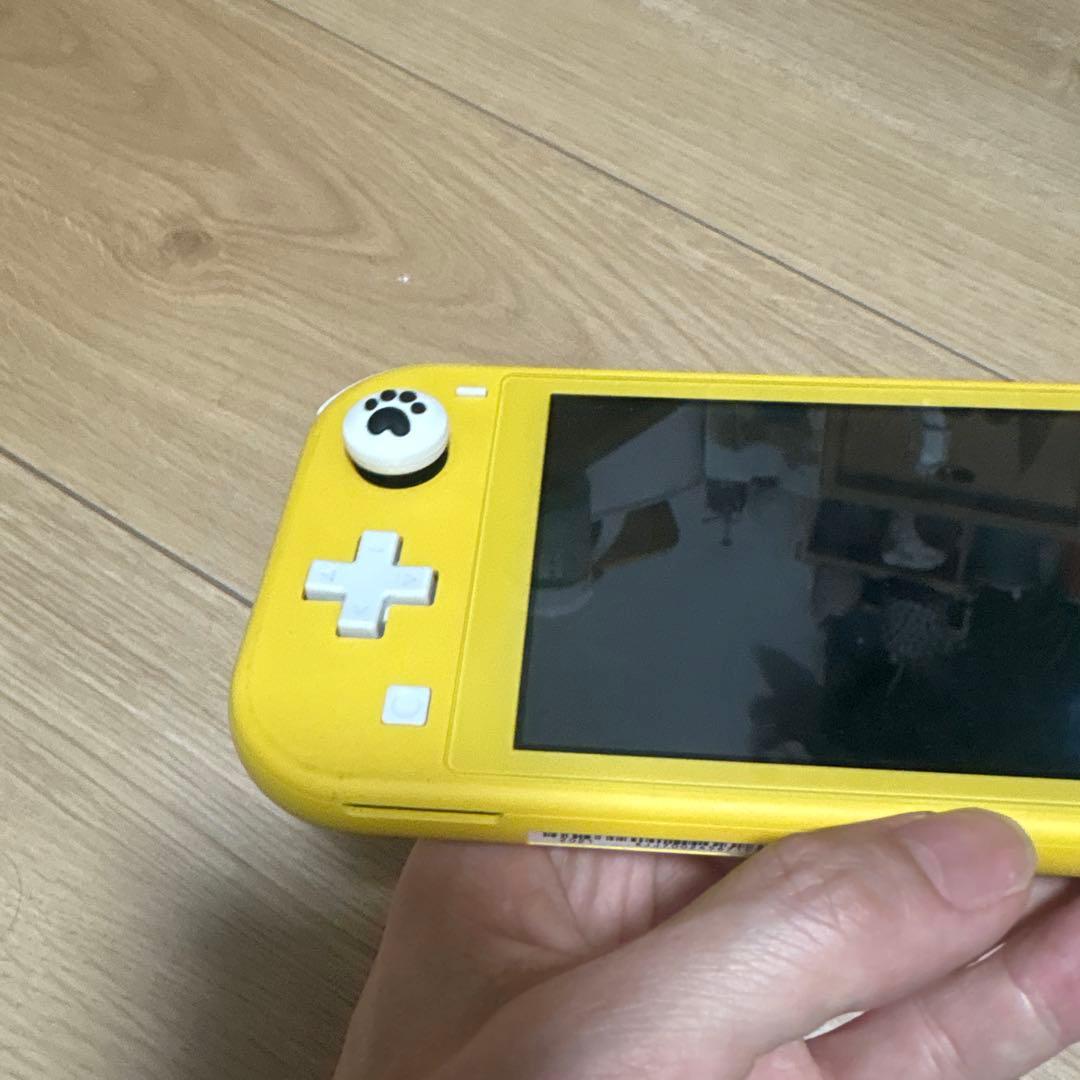 箱付き　Nintendo Switch Lite イエロー 本体