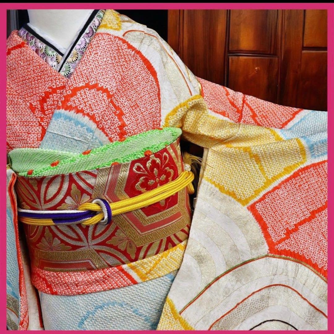 レトロな総絞り振袖セット(小物付き6点セット)