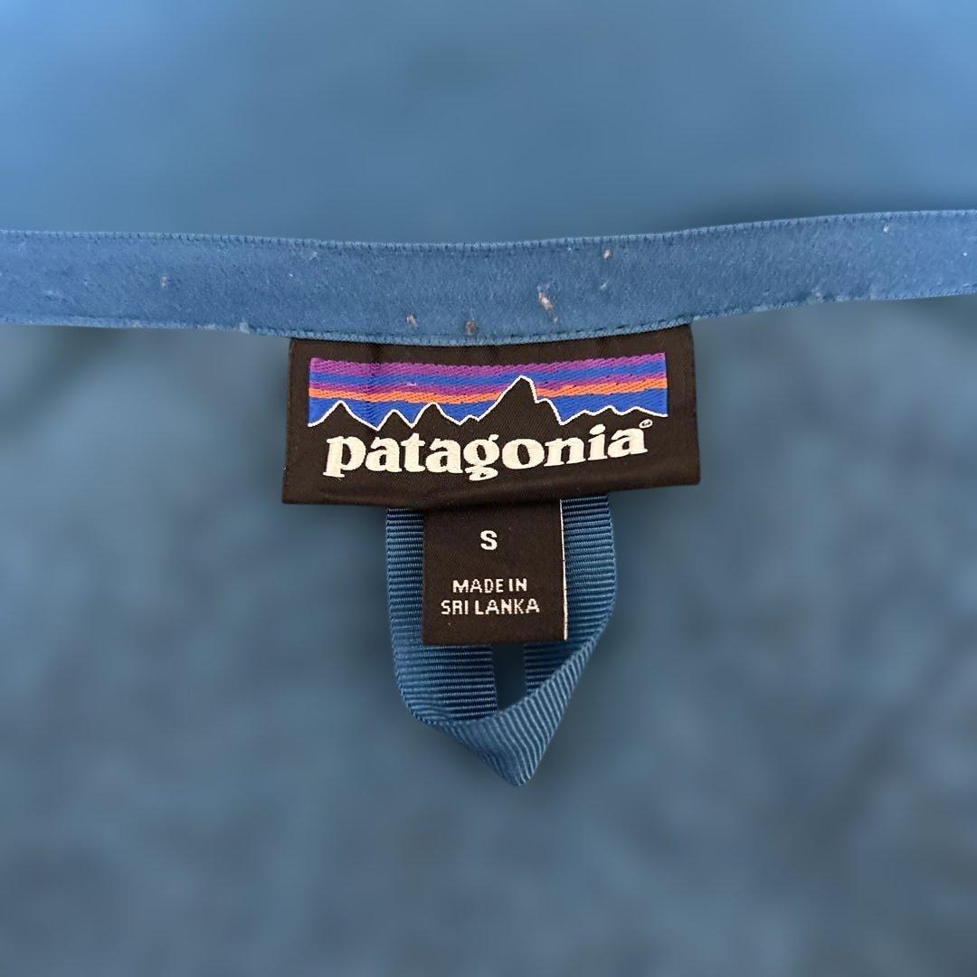 patagonia 青 ジップアップ ベスト
