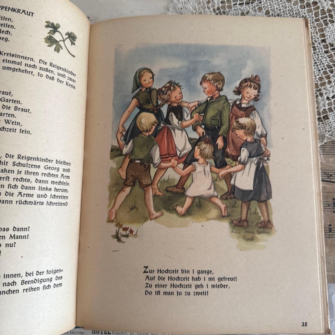 1940年ビンテージ愛らしい挿絵のドイツ絵本　洋書　古書ジャンクジャーナル素材に