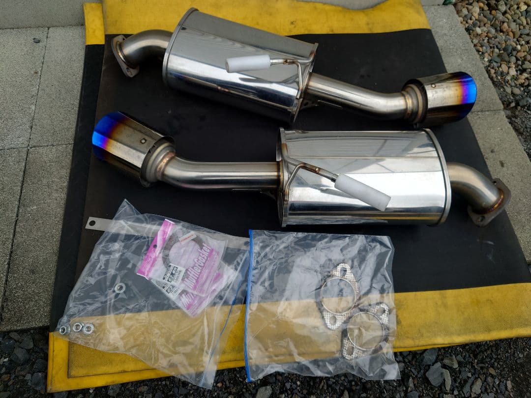 v37柿本改マフラー2本セット　スカイラインハイブリッド