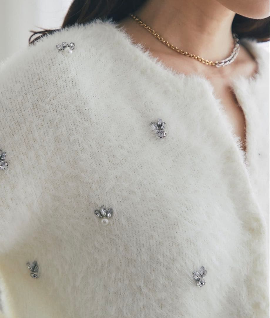 完売品！フェザーヤーンビジュー　刺繍ジャケット　ラブティックボンボン