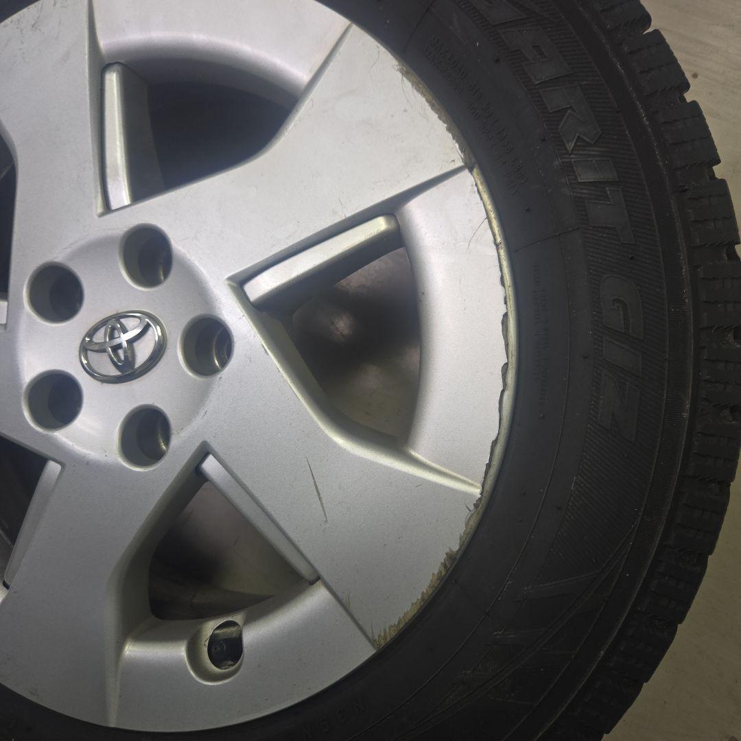 プリウス純正ホイールスタッドレス付き4本セット値下げ交渉可能