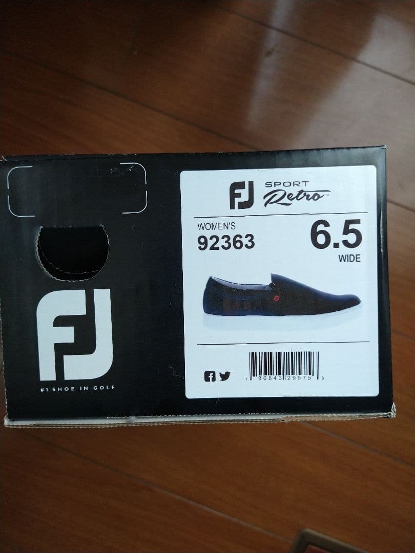 新品フットジョイ　レディースゴルフシューズ