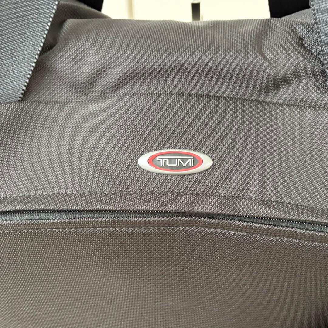 美品☆TUMI トゥミ ナイロン ボストンバッグ 2way ゴルフ 旅行 黒　赤