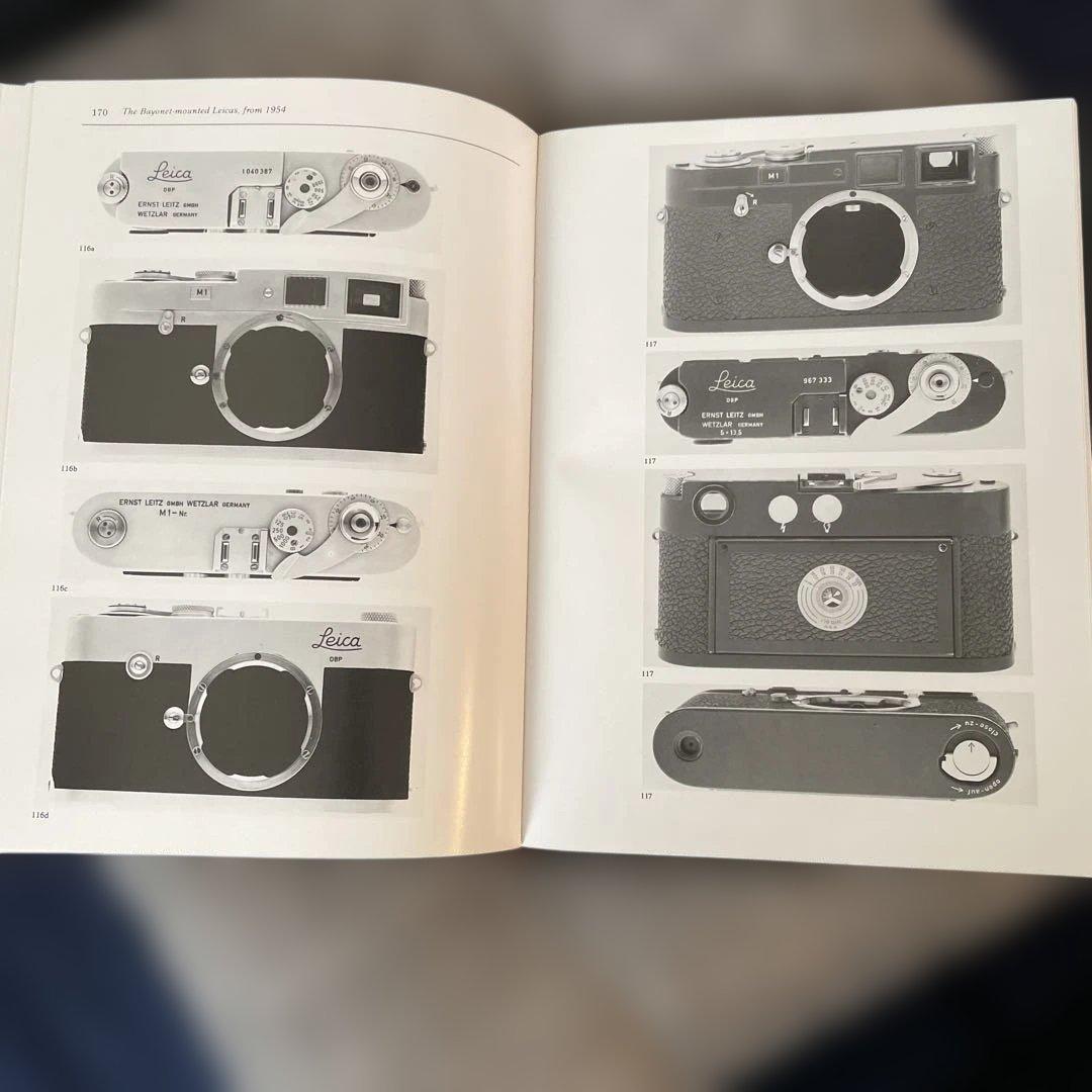 ライカ: A History Illustrating every Model