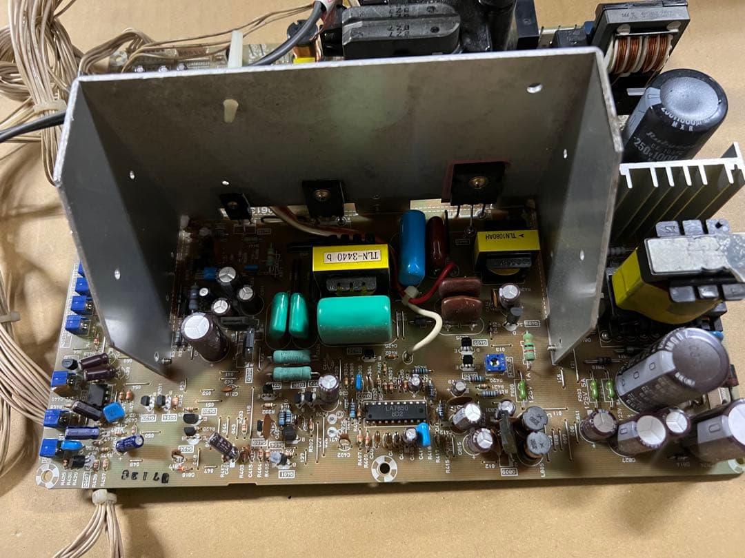 東芝　CRT基板　型番PD0613-1 ジャンク