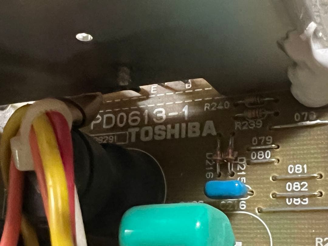 東芝　CRT基板　型番PD0613-1 ジャンク