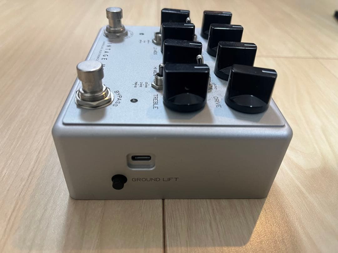 ベース Dark glass Vintage Ultra V2 with Aux in