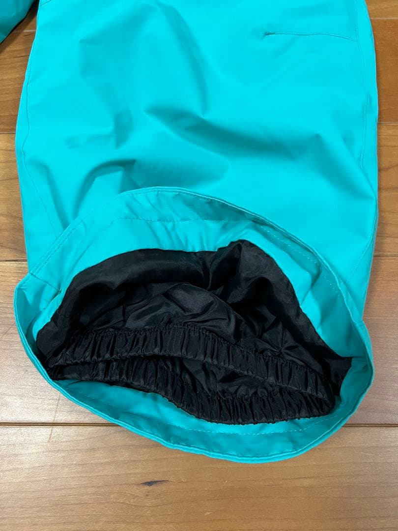 NNOUM ジュニア130サイズ 上下セット/サイズ調整可能/保温防寒/男女兼用