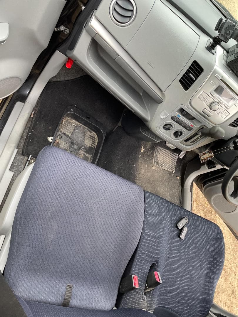 スズキ　ワゴンR　4WD　AT　H21年　車検R8年9月7日　137000ｋ