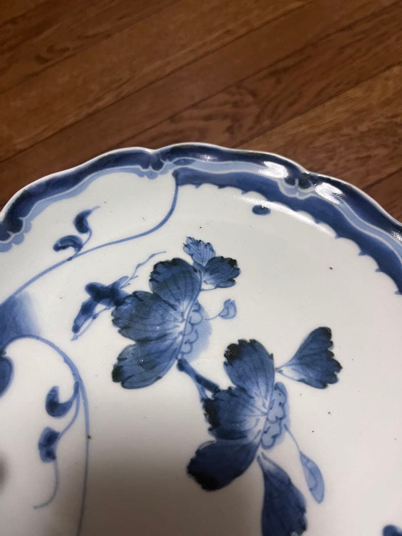 古伊万里　中皿　雪輪　草花　白抜き　銀杏　イチョウ　いちょう