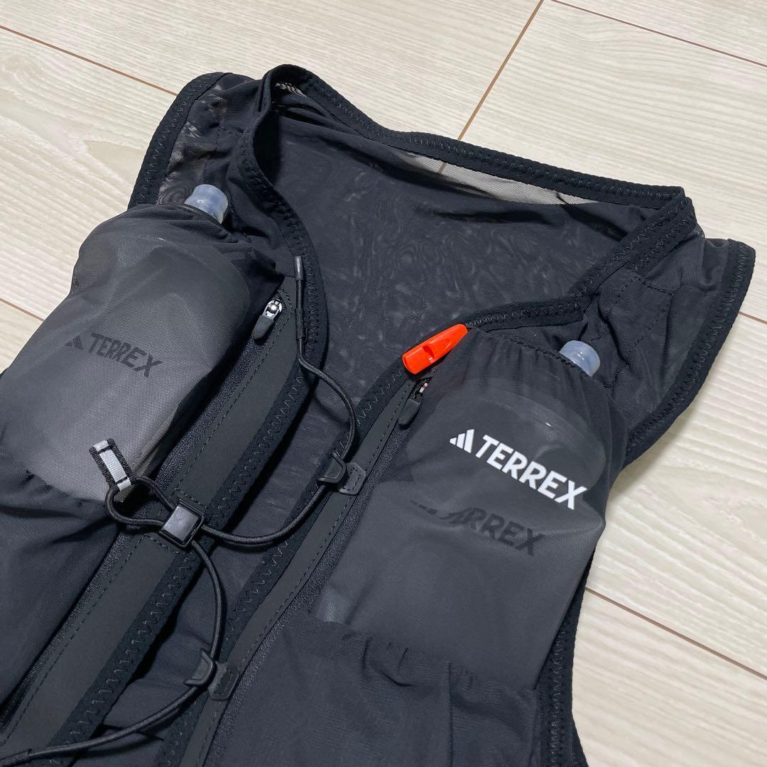アディダス　テレックス トレイルランニングベスト　5リットル　AEROREADY