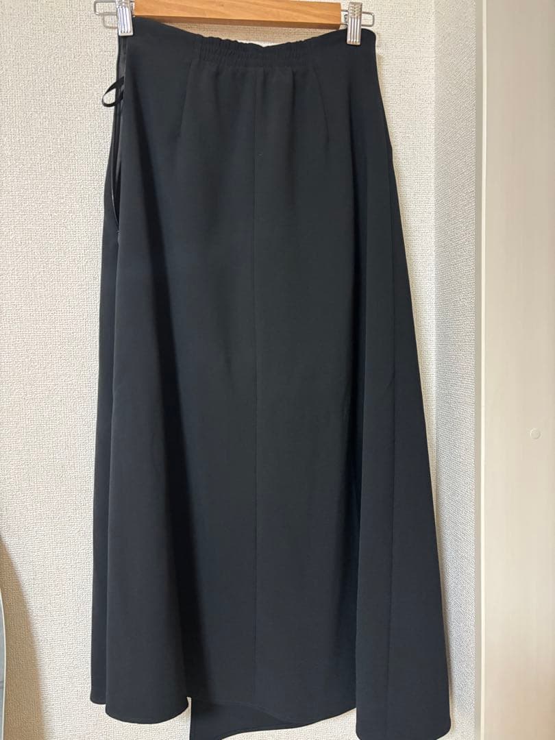 アニュアンス　アシンメトリーレイヤードスカート　BLACK S