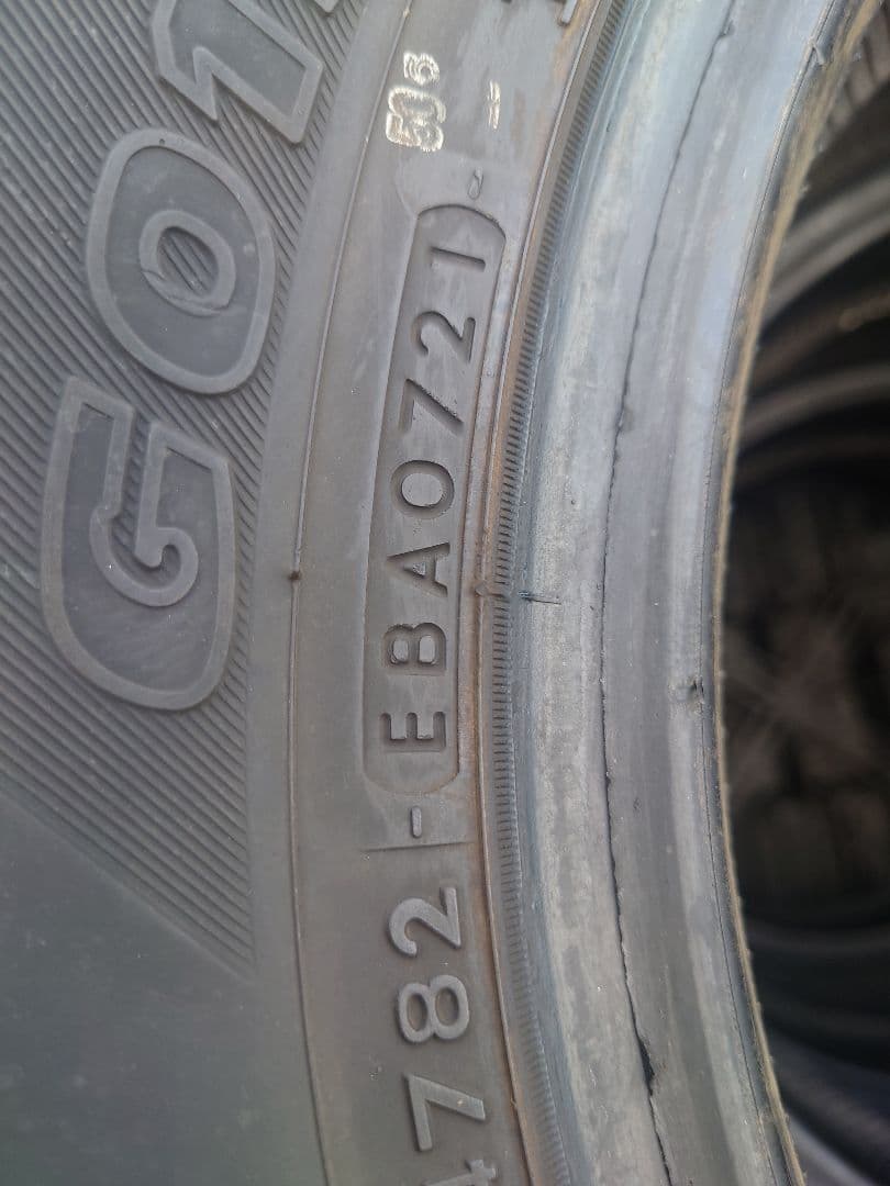ヨコハマ　GEOLANDER　A/T 31×10.50 R15 LT