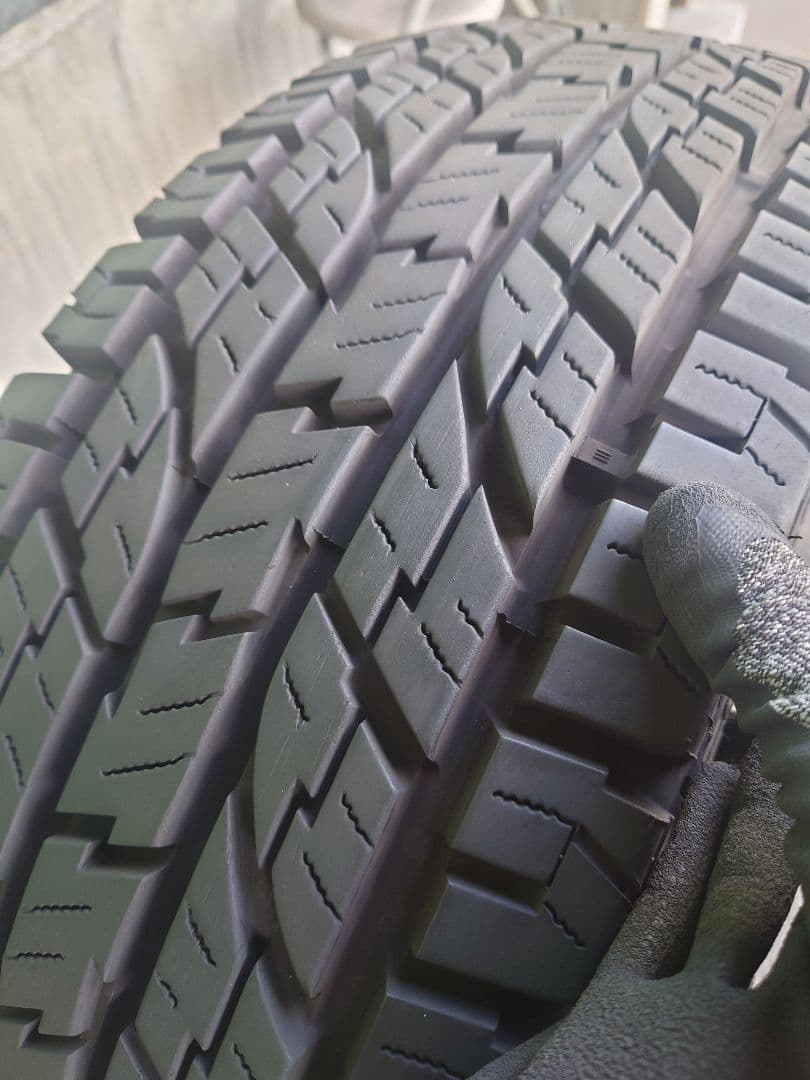 ヨコハマ　GEOLANDER　A/T 31×10.50 R15 LT