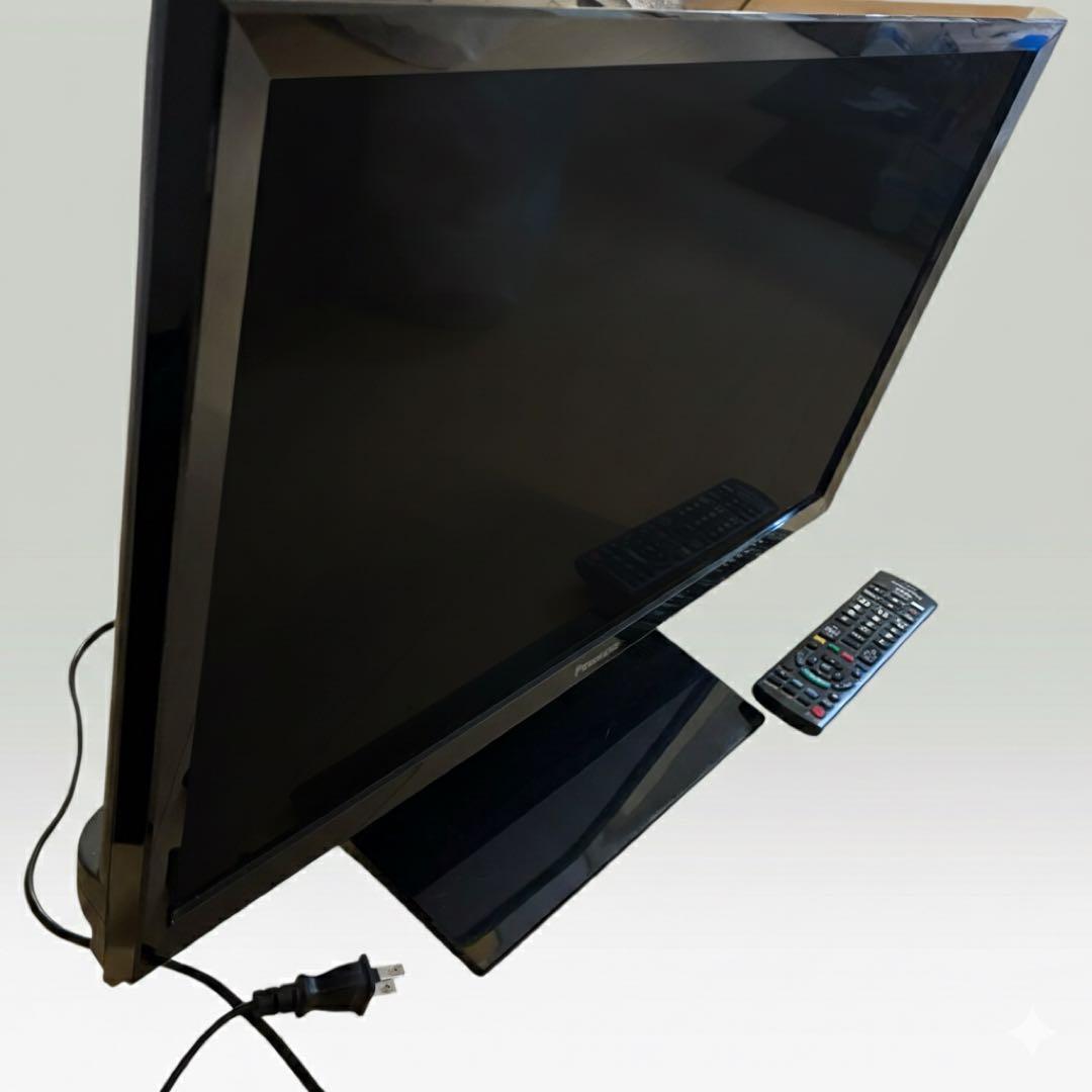 美品　パナソニック TH-24E300HT 2017年モデル