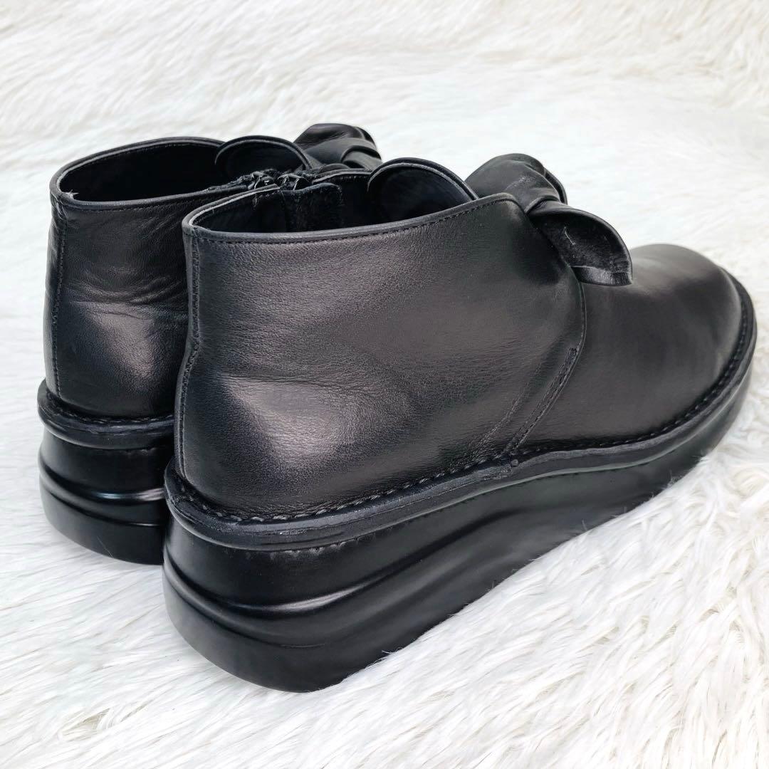 【新品未使用】InCHOLJE 24㌢シボ革スリッポン　サイドジップリボン　黒